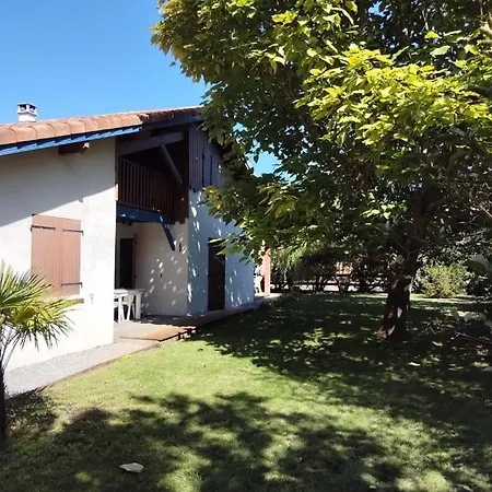 別荘 Maison Sous Les Arbres リ・エ・ミックス